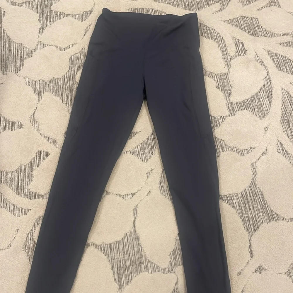 Workout pants - Picture 2 of 2